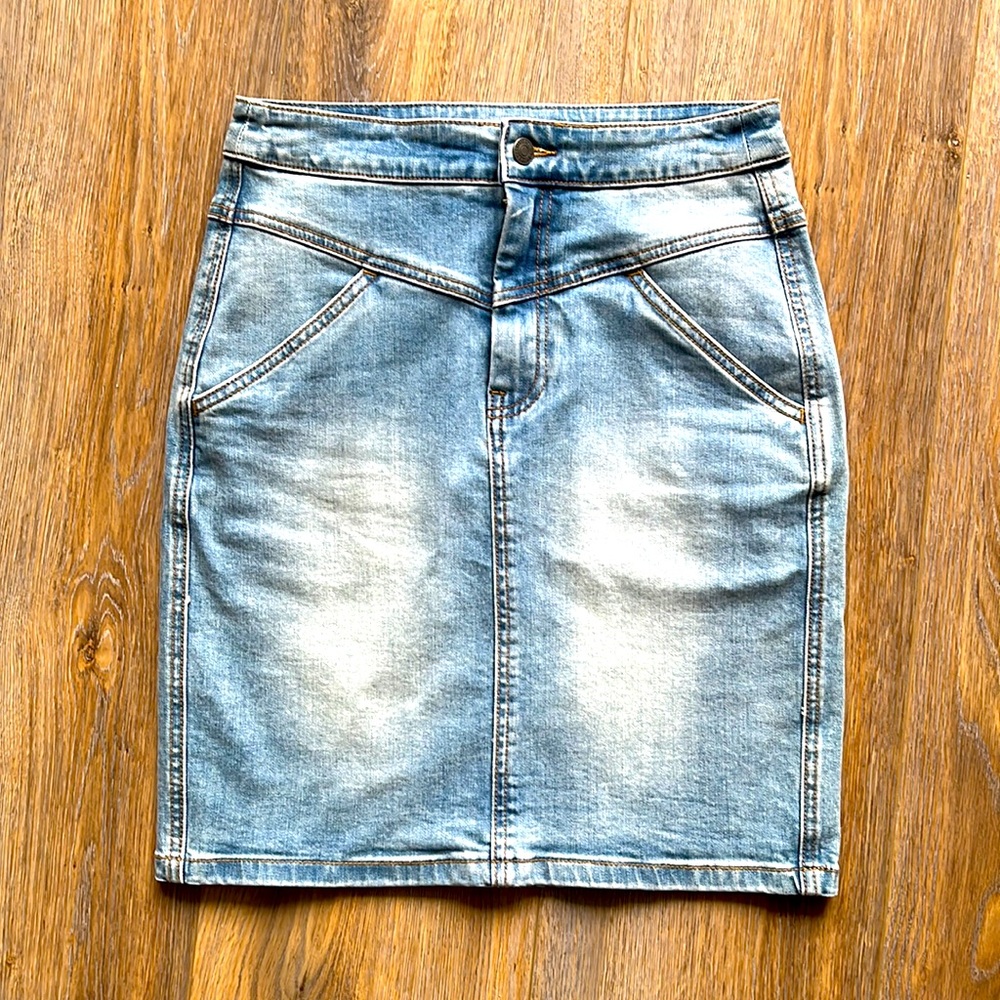 Just above the knee denim skirt 20” length from waist to hem